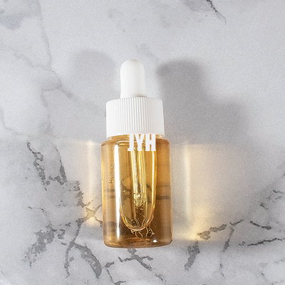 क्लियर एंटी एक्ने वाइटनिंग फेशियल सीरम सेंटेला रिपेयरिंग 30ml