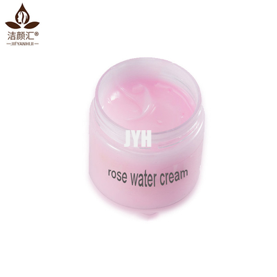 तैलिय त्वचा वाली महिलाओं के लिए रिफ्रेशिंग रोज़ 60ml मॉइश्चराइज़र फ़ेशियल क्रीम