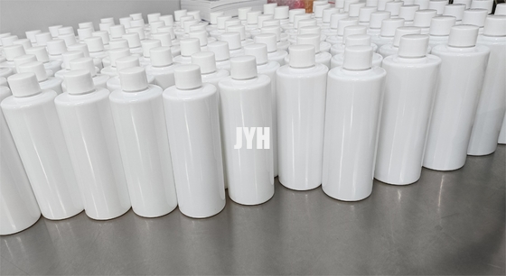 300ml AHA BHA क्लैरिफाइंग टोनर और मुलायम और चिकने छिद्रों को संतुलित करने वाला तेल