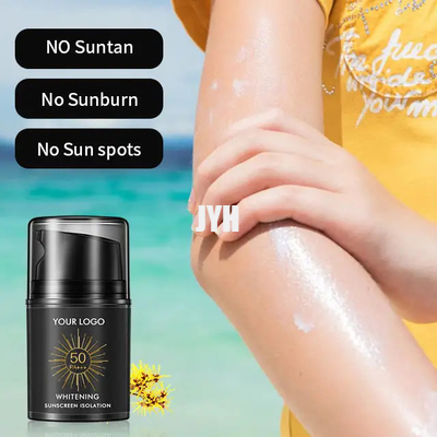 नेचुरल स्किन मेन वाटरप्रूफ फेशियल सनस्क्रीन Spf50+ Pa+++ नॉन व्हाइटनिंग सन इंसुलेशन सनब्लॉक